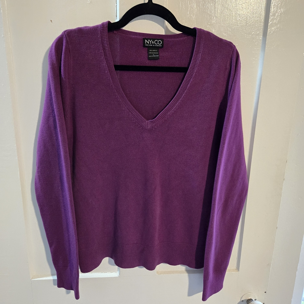 New York & Company Pinkish Purple Sweater, Size Large, Soft, Lightweight, Warm - Picture 1 of 6